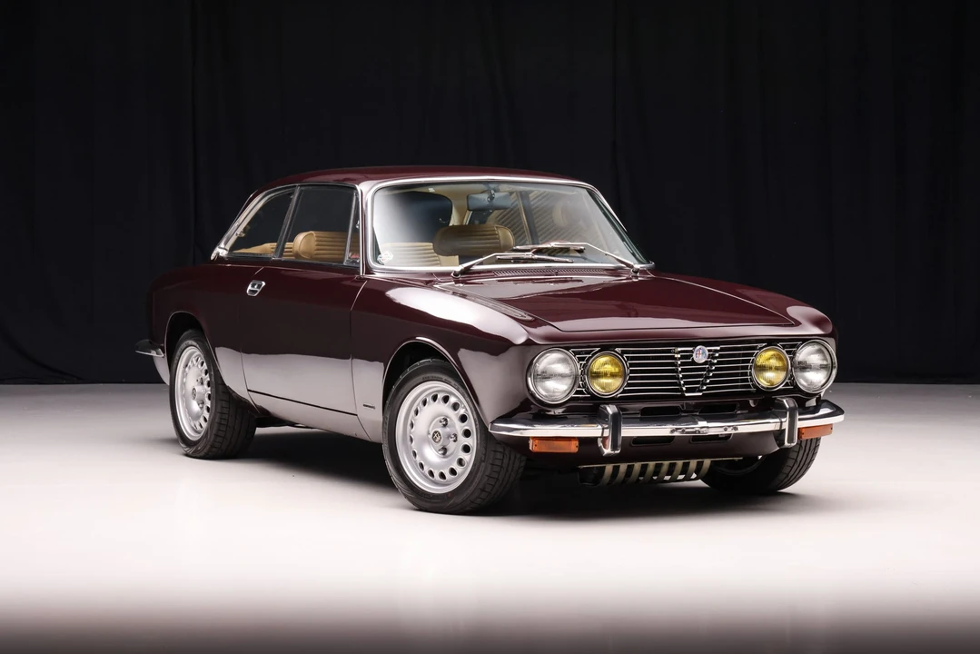 1974 Alfa Romeo 2000 GT Veloce - Image 21 of 31