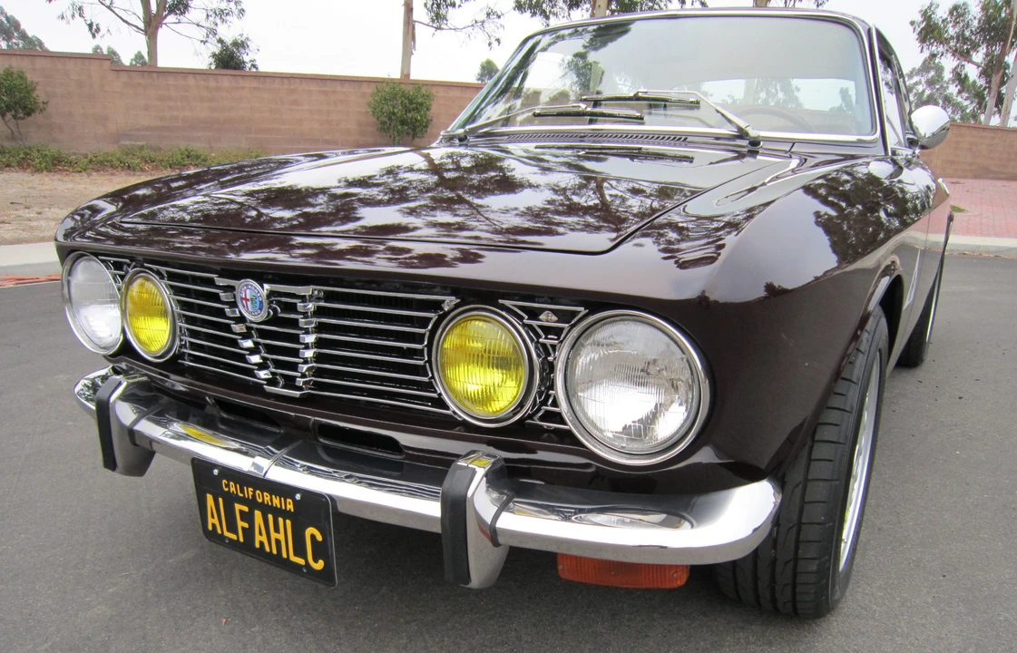 1974 Alfa Romeo 2000 GT Veloce - Image 3 of 31