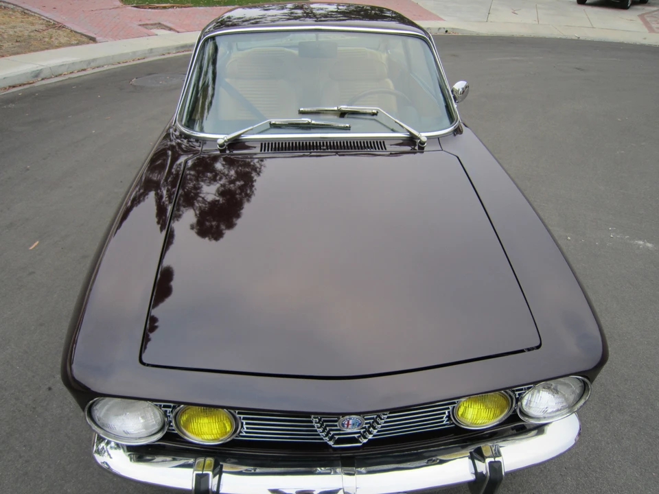1974 Alfa Romeo 2000 GT Veloce - Image 12 of 31