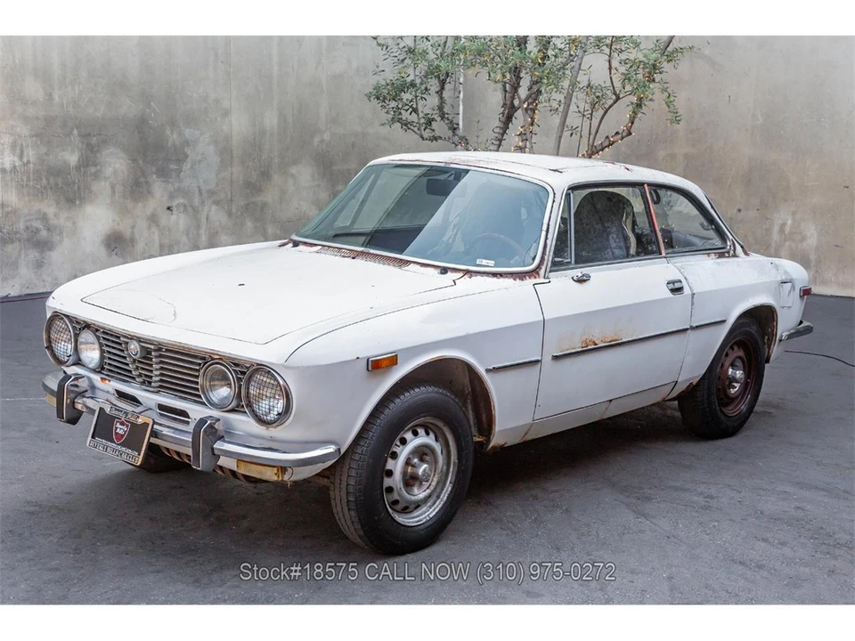 1974 Alfa Romeo Alfetta GT - Image 7 of 31