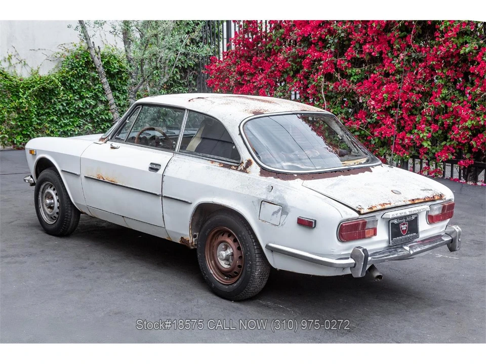 1974 Alfa Romeo Alfetta GT - Image 6 of 31