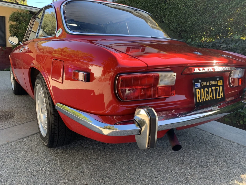 1974 Alfa Romeo 2000 GT Veloce - Image 27 of 31