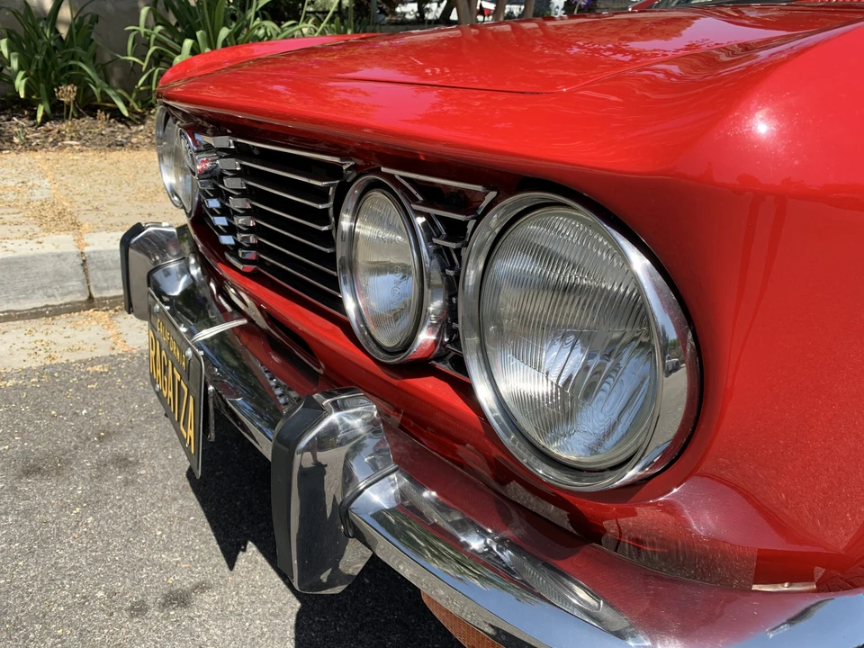 1974 Alfa Romeo 2000 GT Veloce - Image 15 of 31