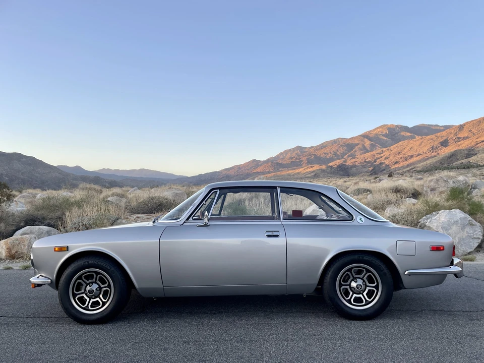 1974 Alfa Romeo 2000 GT Veloce - Image 7 of 31