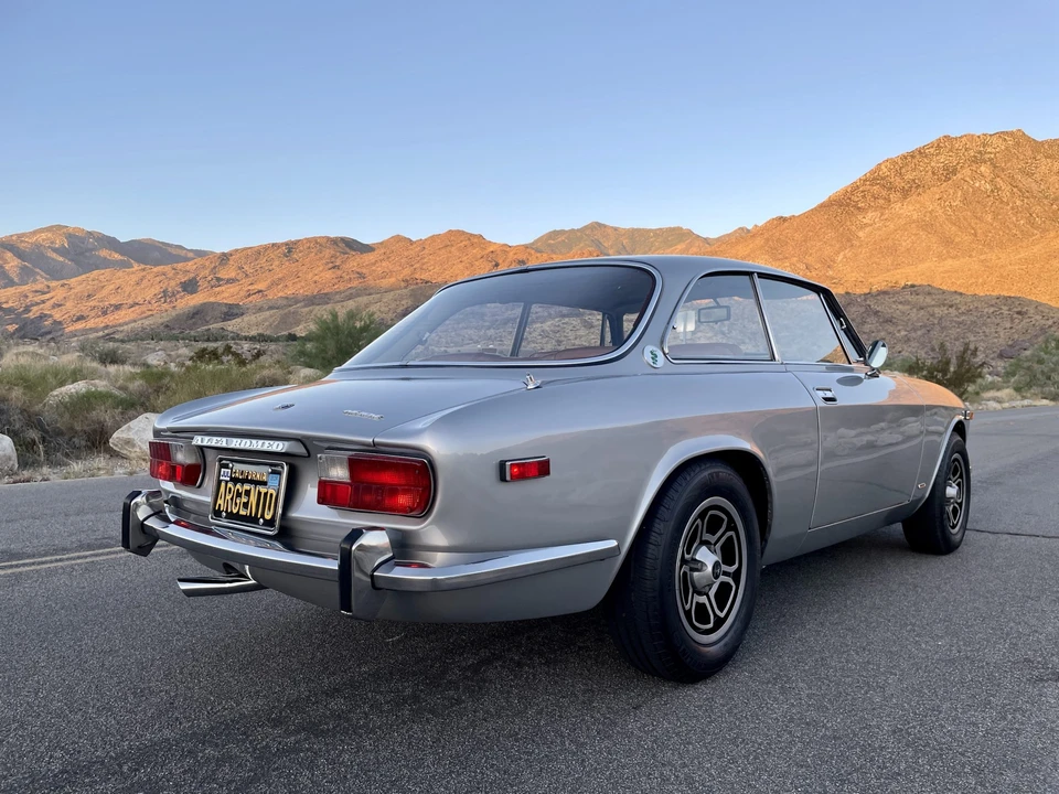 1974 Alfa Romeo 2000 GT Veloce - Image 15 of 31
