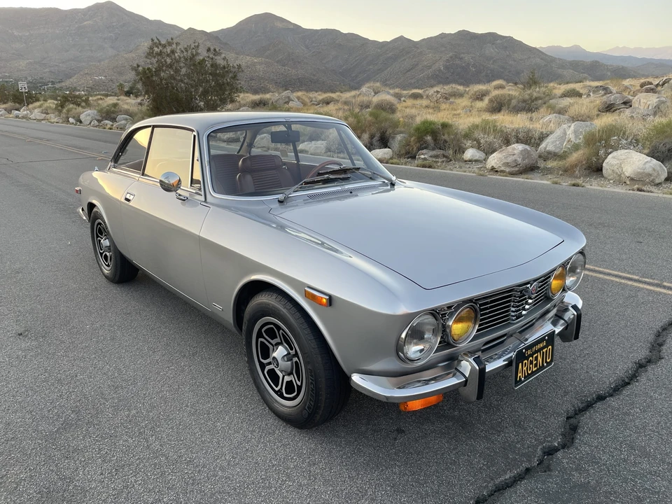 1974 Alfa Romeo 2000 GT Veloce - Image 18 of 31