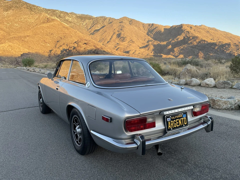 1974 Alfa Romeo 2000 GT Veloce - Image 10 of 31