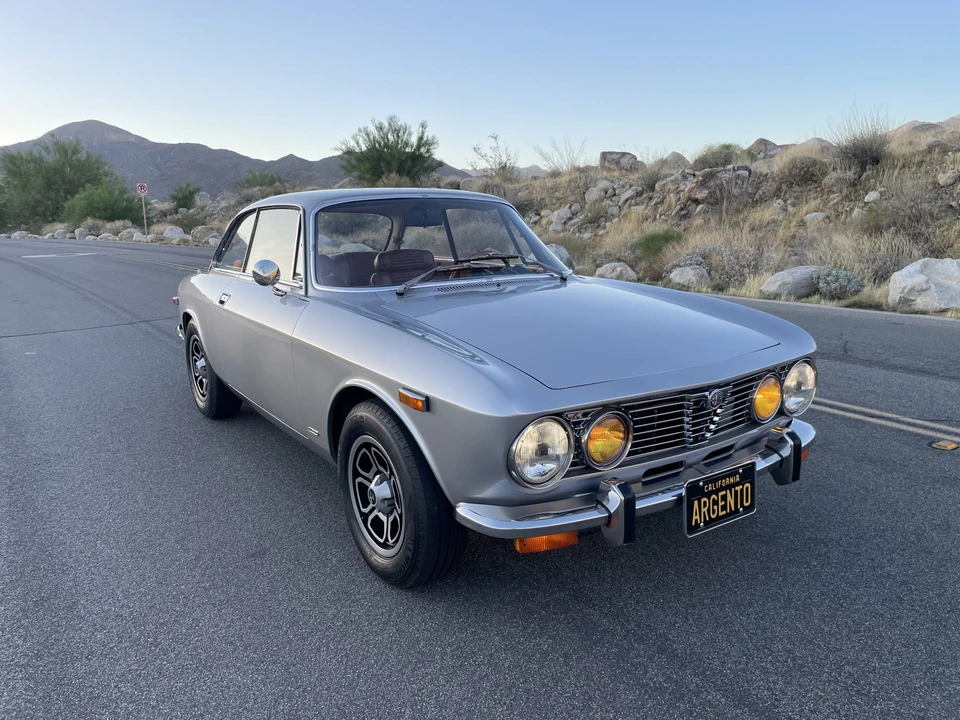 1974 Alfa Romeo 2000 GT Veloce - Image 4 of 31