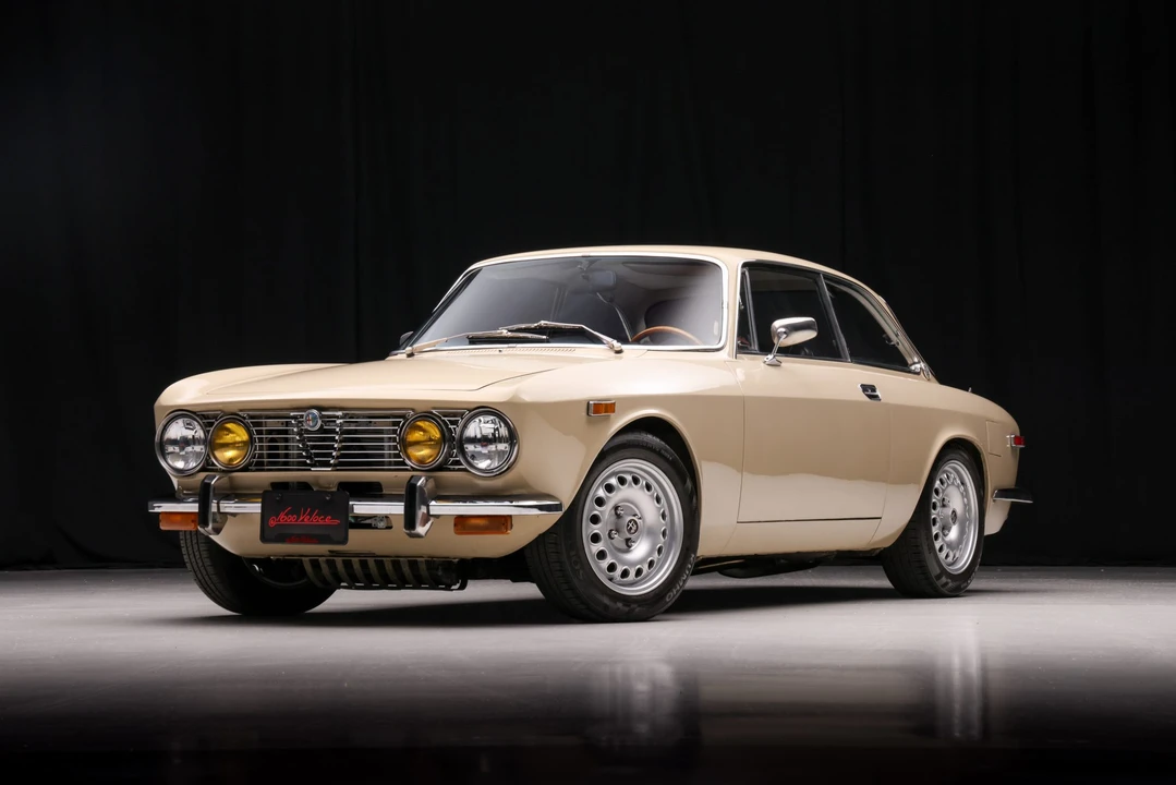 1974 Alfa Romeo 2000 GT Veloce - Image 3 of 31