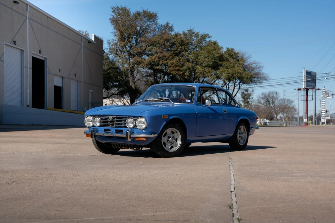 1974 Alfa Romeo 2000 GT Veloce - Image 5 of 31