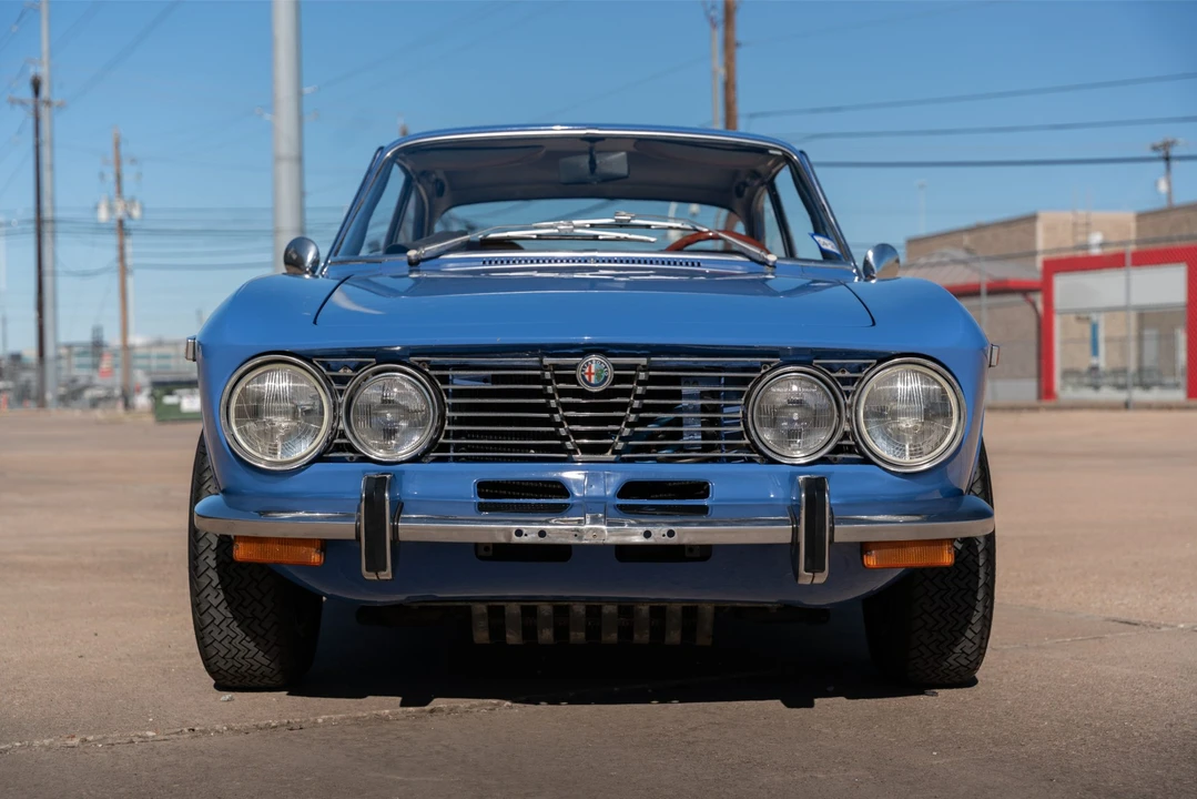1974 Alfa Romeo 2000 GT Veloce - Image 15 of 31