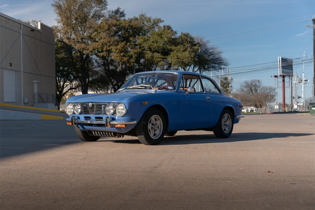 1974 Alfa Romeo 2000 GT Veloce - Image 6 of 31