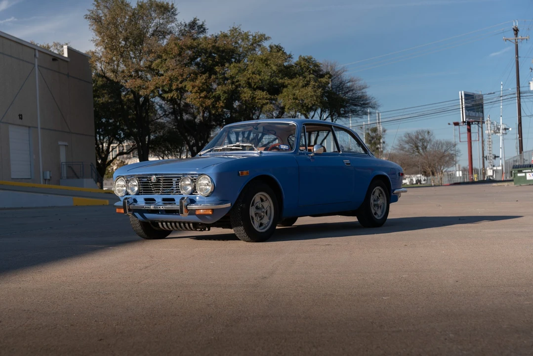 1974 Alfa Romeo 2000 GT Veloce - Image 8 of 31