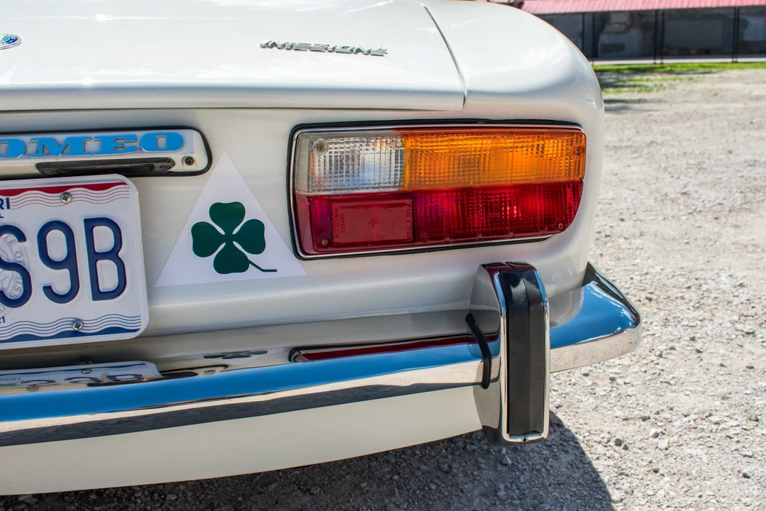 1974 Alfa Romeo 2000 GT Veloce - Image 14 of 31