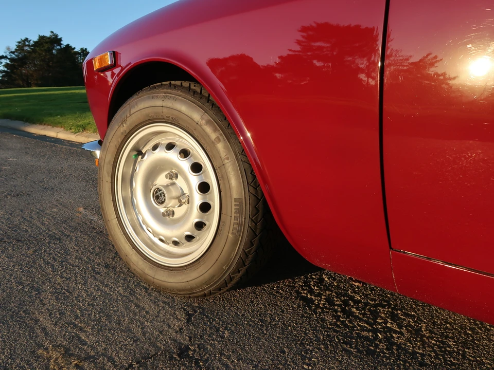 1974 Alfa Romeo 2000 GT Veloce - Image 28 of 31