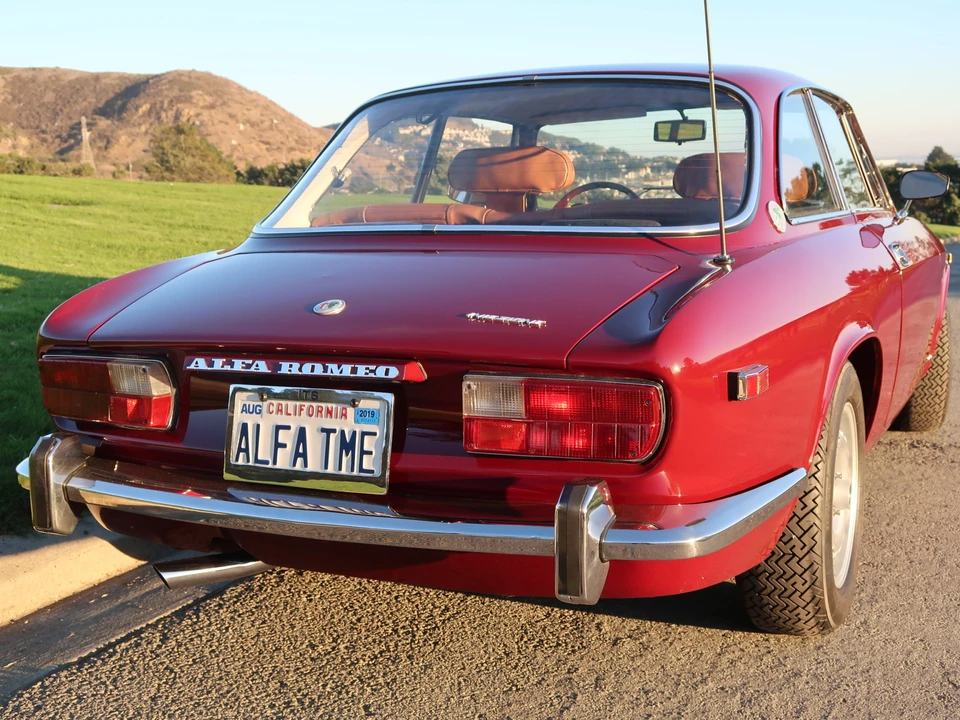1974 Alfa Romeo 2000 GT Veloce - Image 22 of 31