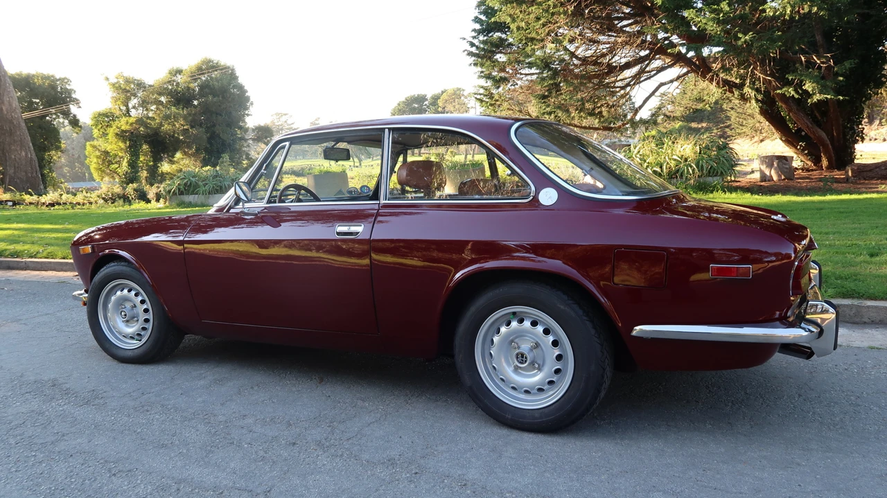 1974 Alfa Romeo 2000 GT Veloce - Image 7 of 31
