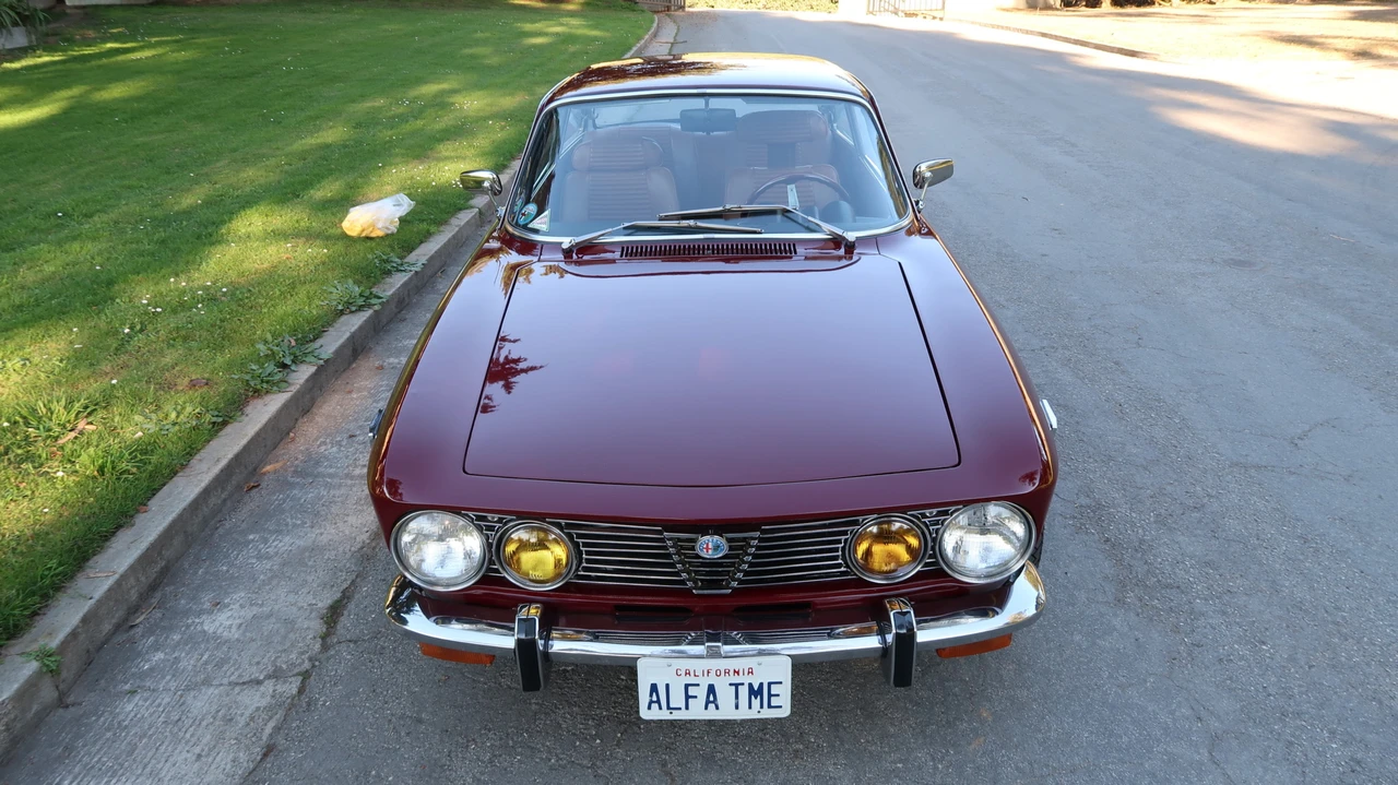 1974 Alfa Romeo 2000 GT Veloce - Image 2 of 31