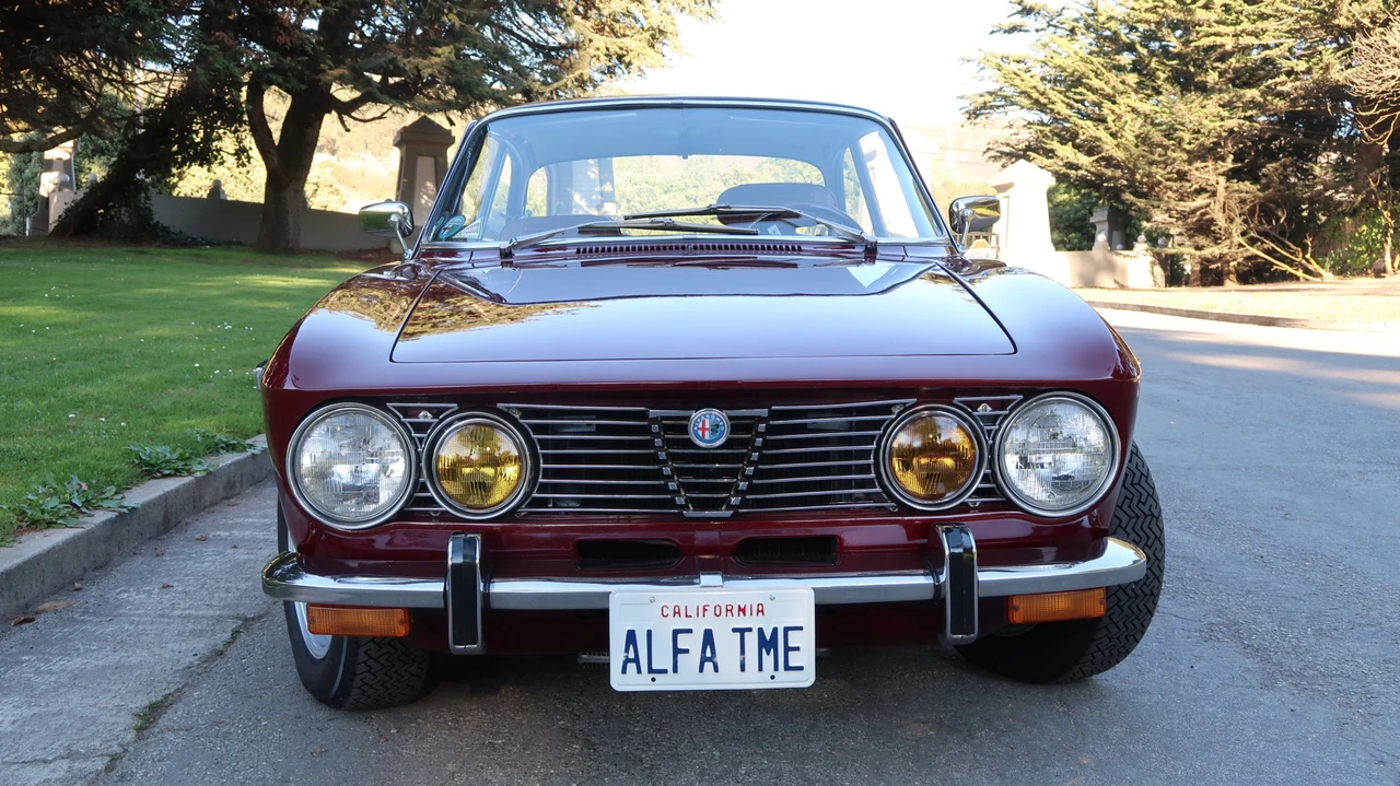 1974 Alfa Romeo 2000 GT Veloce - Image 3 of 31