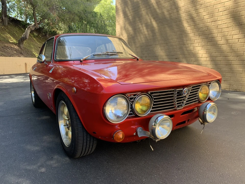 1974 Alfa Romeo 2000 GT Veloce - Image 15 of 31