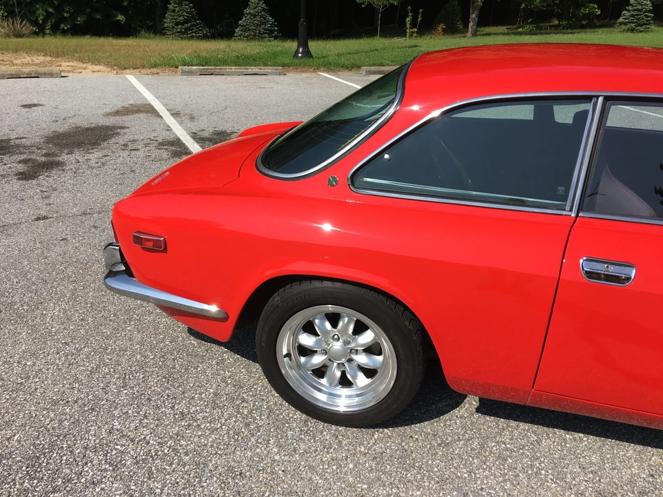 1974 Alfa Romeo 2000 GT Veloce - Image 17 of 31