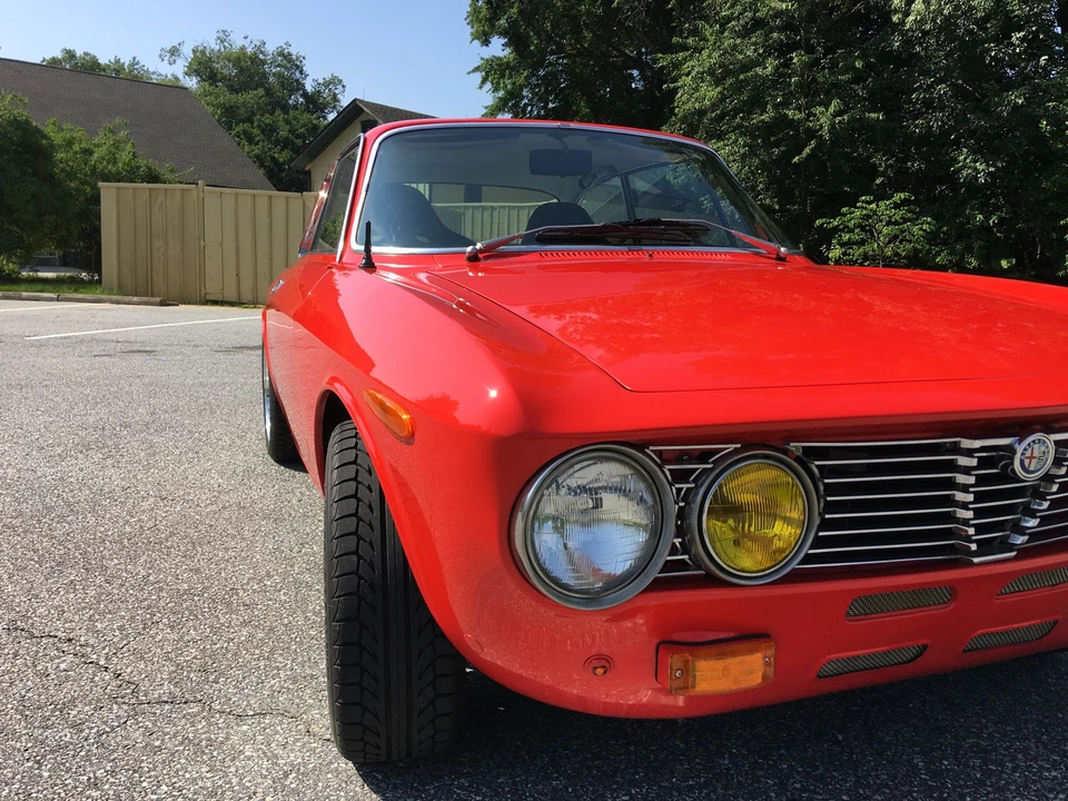 1974 Alfa Romeo 2000 GT Veloce - Image 20 of 31