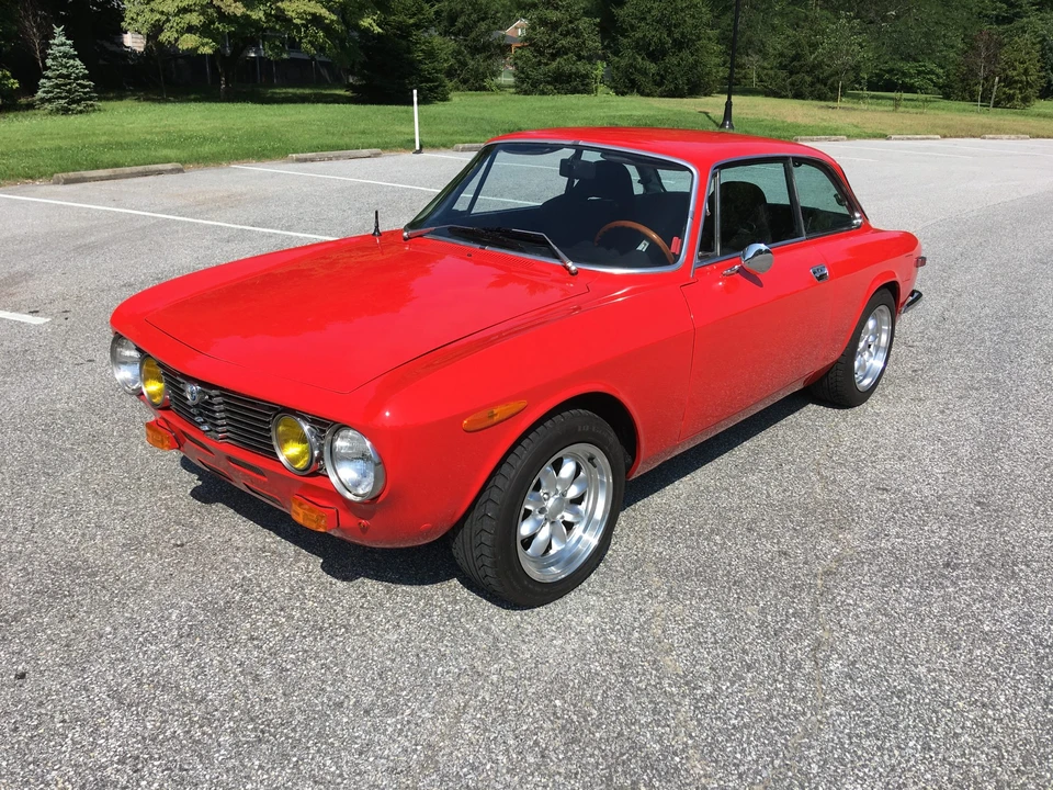 1974 Alfa Romeo 2000 GT Veloce - Image 8 of 31