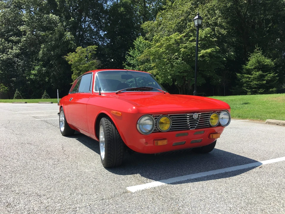 1974 Alfa Romeo 2000 GT Veloce - Image 5 of 31