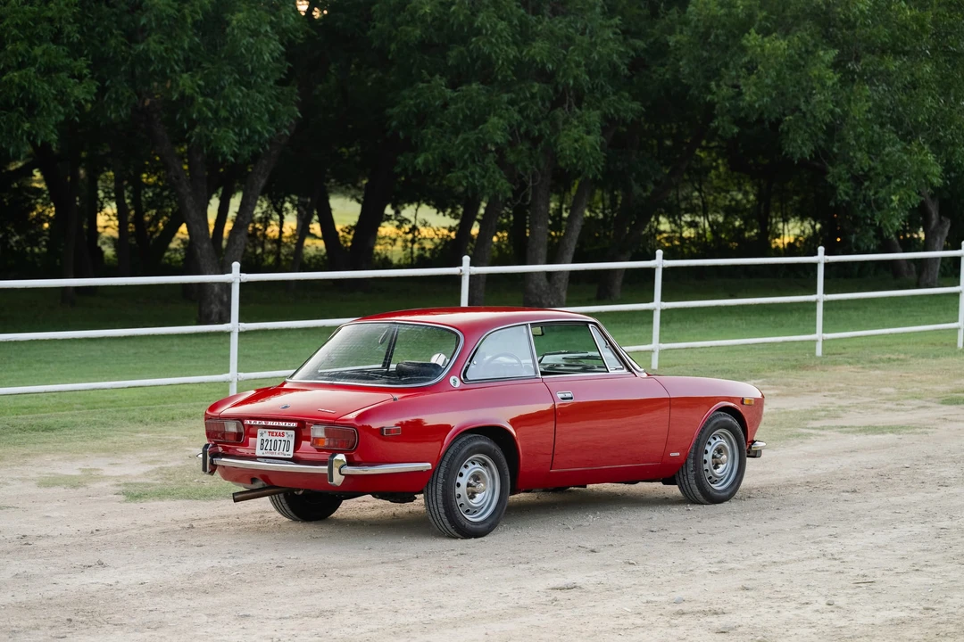 1974 Alfa Romeo 2000 GT Veloce - Image 21 of 31
