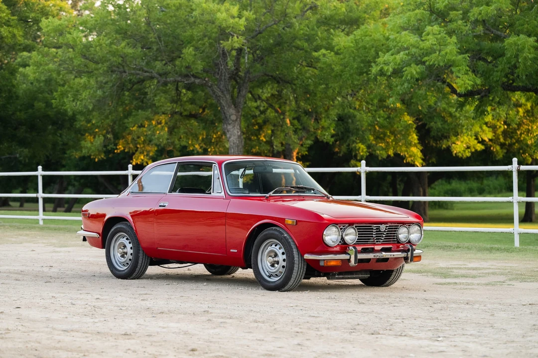 1974 Alfa Romeo 2000 GT Veloce - Image 30 of 31