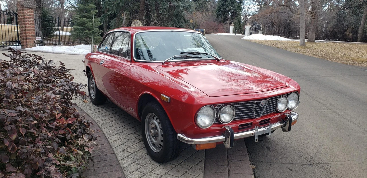 1974 Alfa Romeo 2000 GT Veloce - Image 14 of 31