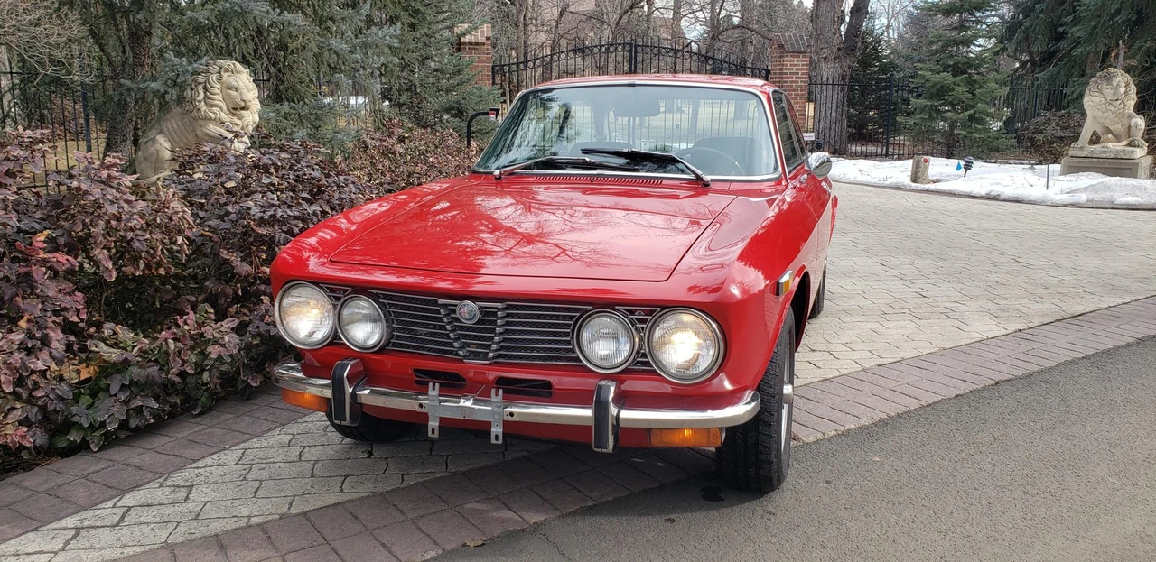 1974 Alfa Romeo 2000 GT Veloce - Image 11 of 31