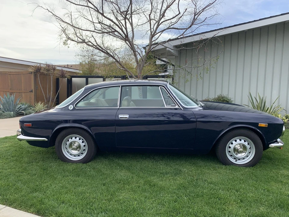 1974 Alfa Romeo 2000 GT Veloce - Image 19 of 31