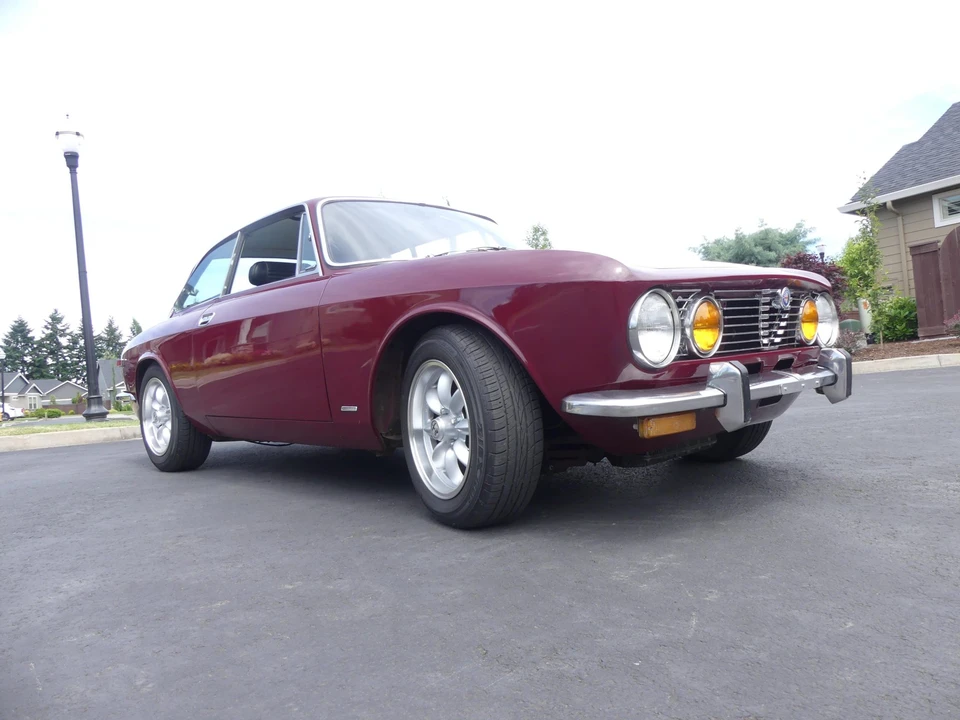 1974 Alfa Romeo 2000 GT Veloce - Image 3 of 31