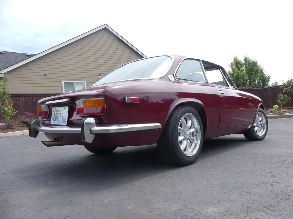 1974 Alfa Romeo 2000 GT Veloce - Image 6 of 31