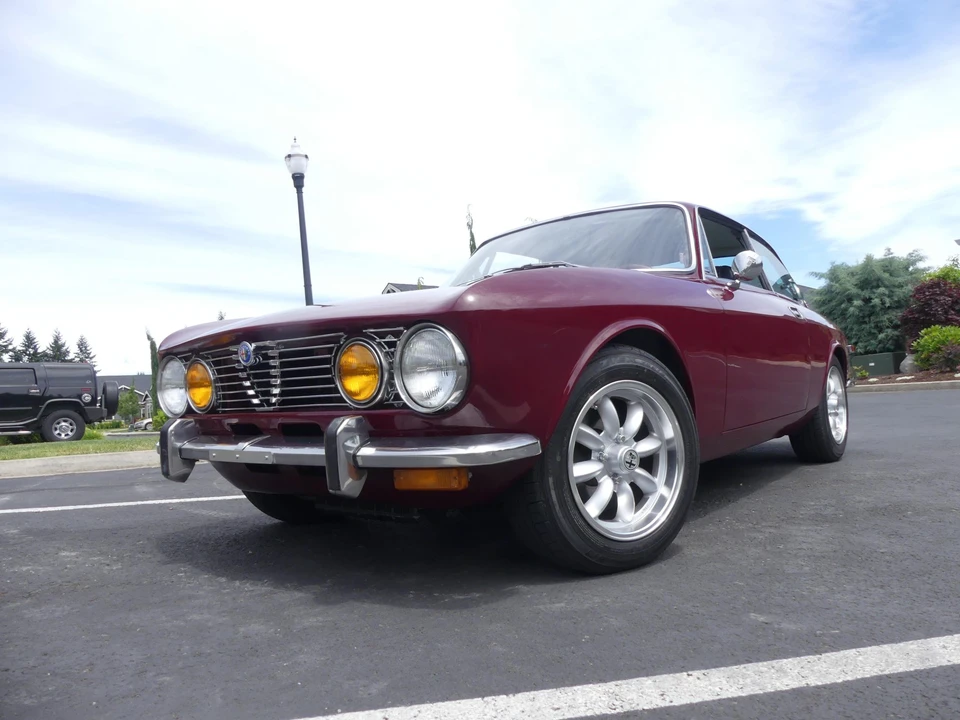 1974 Alfa Romeo 2000 GT Veloce - Image 17 of 31
