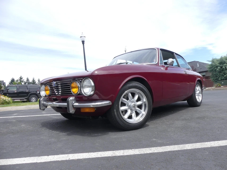 1974 Alfa Romeo 2000 GT Veloce - Image 16 of 31