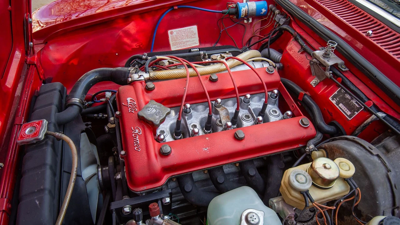 1974 Alfa Romeo Alfetta GT - Image 11 of 31