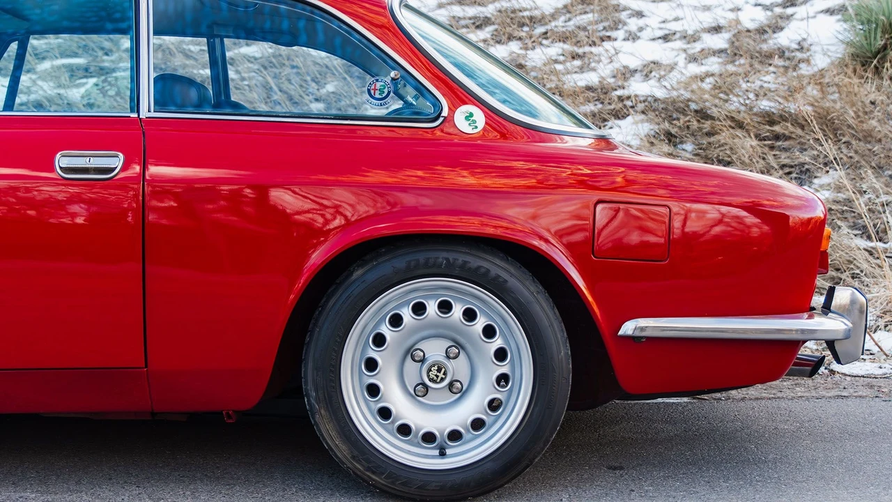 1974 Alfa Romeo Alfetta GT - Image 17 of 31