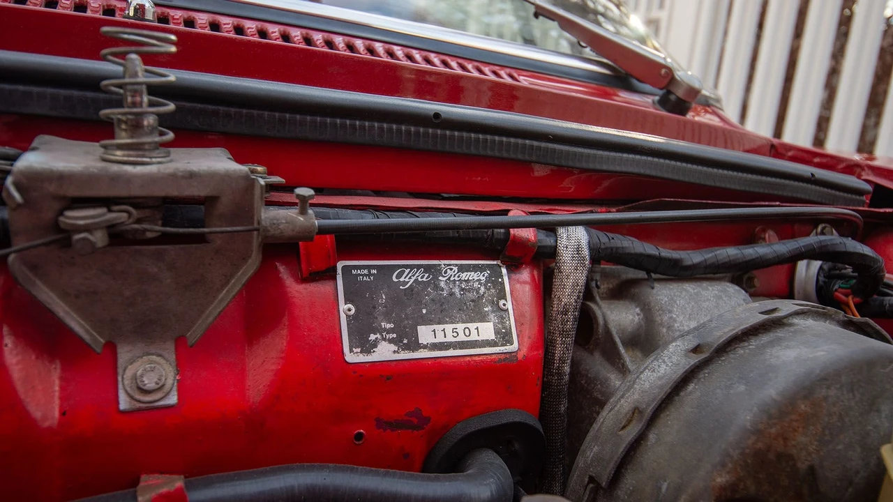 1974 Alfa Romeo Alfetta GT - Image 12 of 31