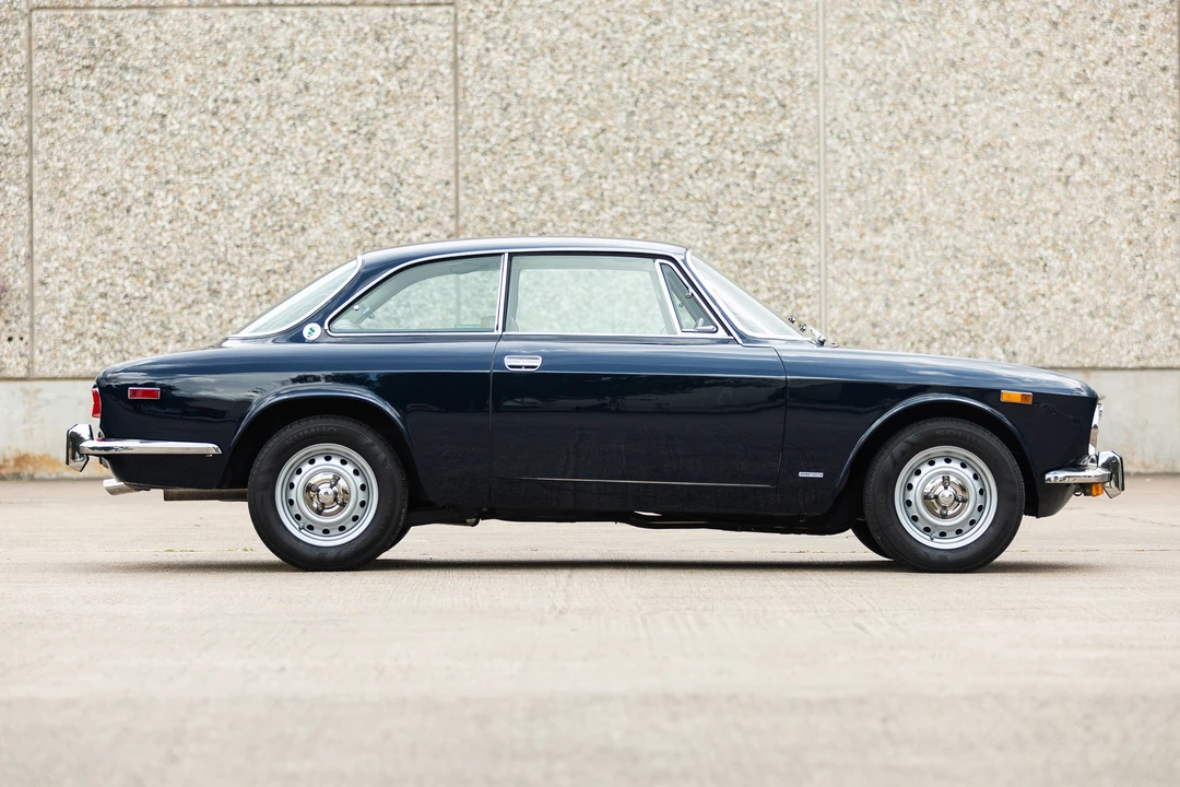 1974 Alfa Romeo 2000 GT Veloce - Image 7 of 31