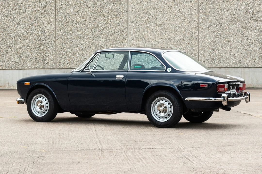 1974 Alfa Romeo 2000 GT Veloce - Image 19 of 31