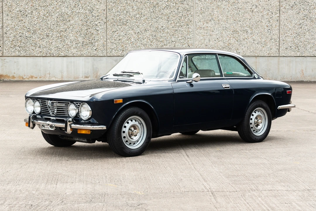 1974 Alfa Romeo 2000 GT Veloce - Image 26 of 31