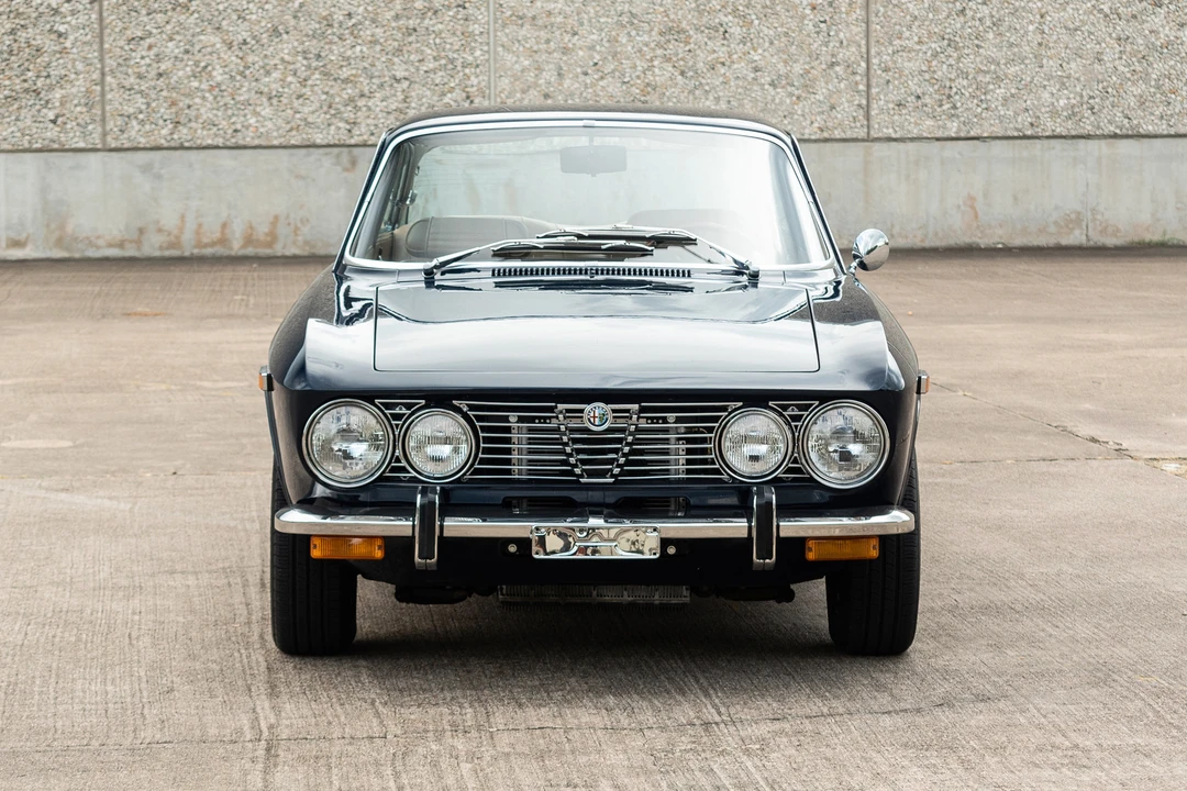 1974 Alfa Romeo 2000 GT Veloce - Image 29 of 31