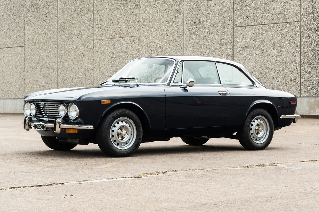1974 Alfa Romeo 2000 GT Veloce - Image 23 of 31