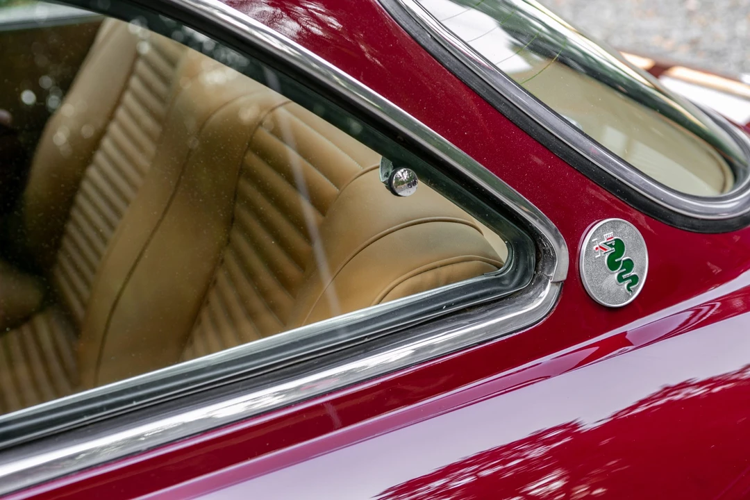 1974 Alfa Romeo 2000 GT Veloce - Image 22 of 31