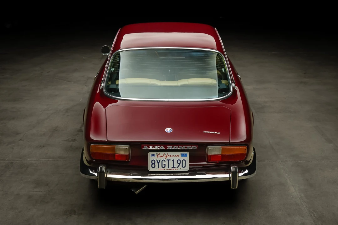 1974 Alfa Romeo 2000 GT Veloce - Image 10 of 31