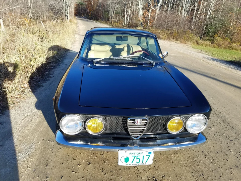 1974 Alfa Romeo 2000 GT Veloce - Image 5 of 31