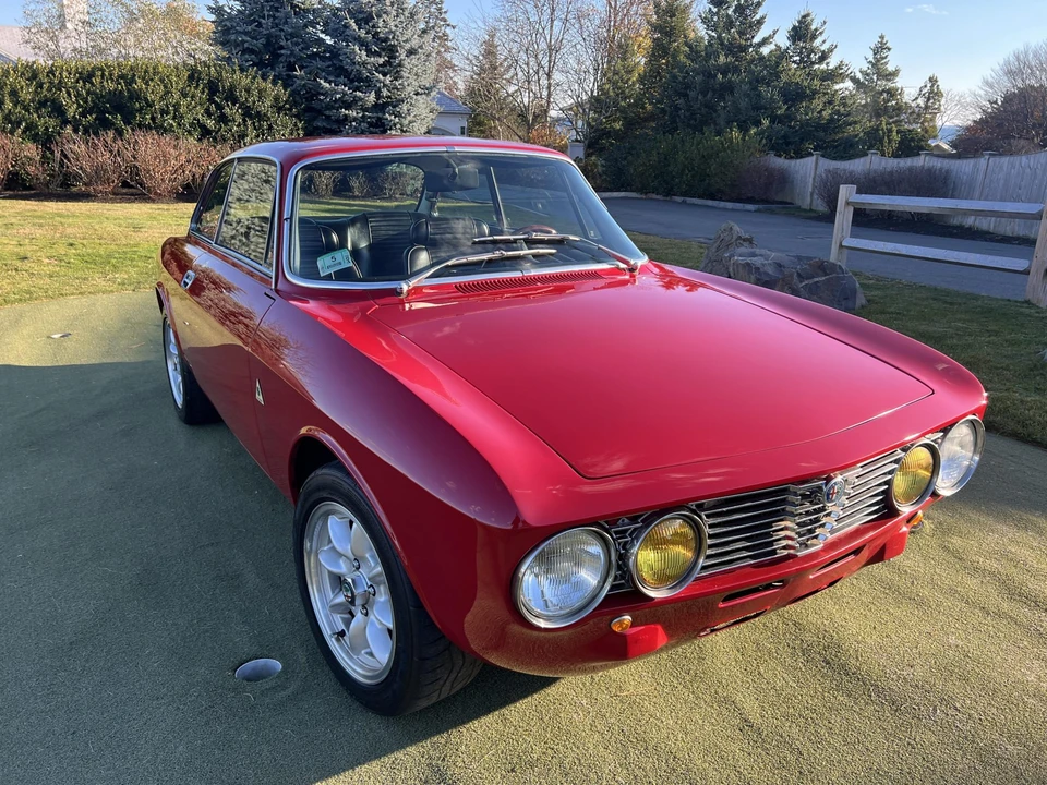 1974 Alfa Romeo 2000 GT Veloce - Image 29 of 31
