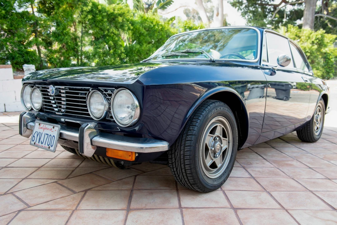 1974 Alfa Romeo 2000 GT Veloce - Image 7 of 31